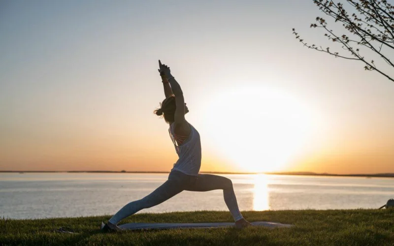 Què és el Yin Yoga?  Beneficis i postures principals del Yin Ioga