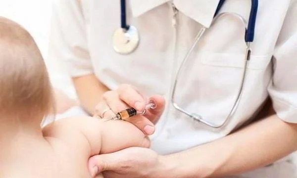 Hvilke typer mæslingevacciner findes der?