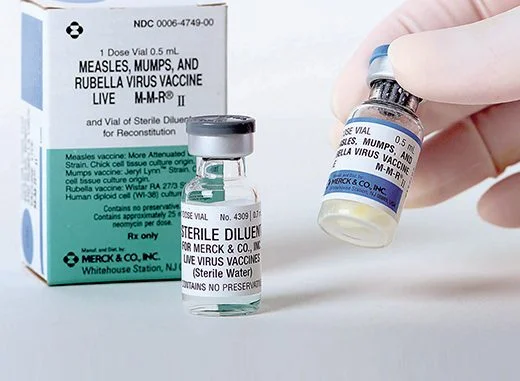 Hvilke typer mæslingevacciner findes der?