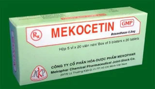 Protizánětlivý a protirevmatický lék s mekocetinem (betamethason)