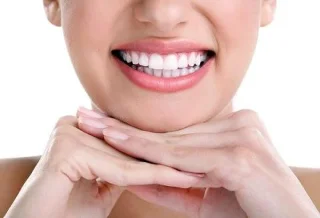 Branqueamento dos dentes e métodos populares hoxe