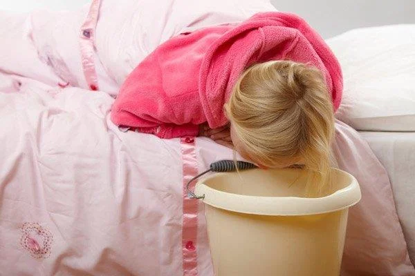 Dolor abdominal, a què s'ha de parar atenció per no perdre's causes perilloses?
