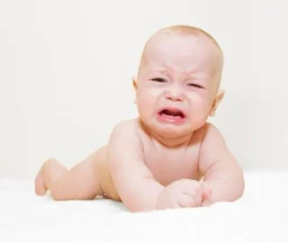 Consellos para pais de bebés con síndrome de cólico