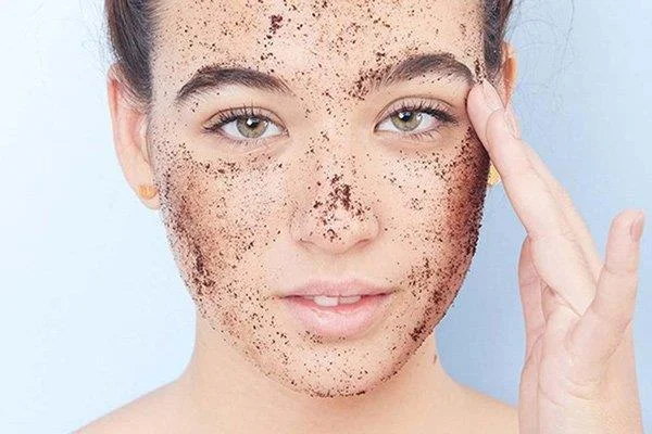 Pel de acne e coidados eficaces