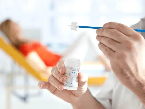 Que tipo de virus do VPH ten un alto risco de causar cancro de cérvix?