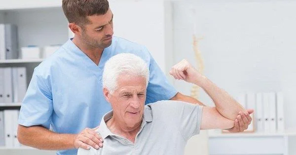 Exercicios de rehabilitación efectivos despois dun ictus